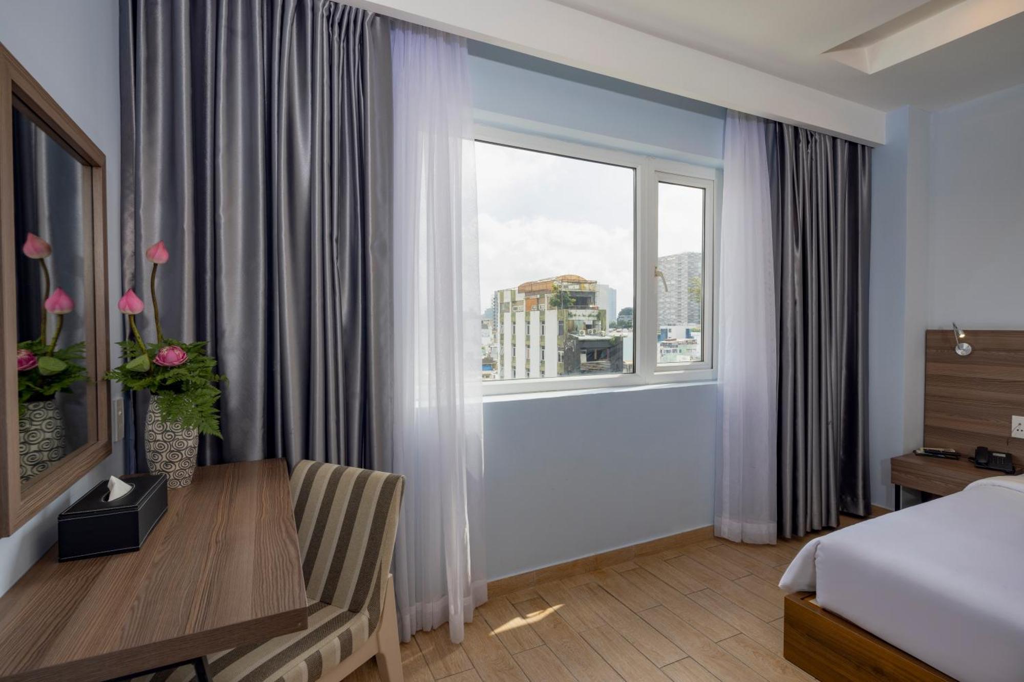 Viet Lotus Saigon Hotel Хошимин Экстерьер фото